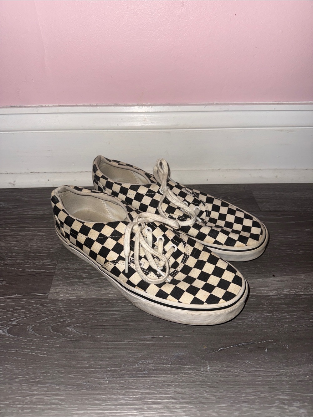 Vans Checkerboard Low Top Sneakers - Black & White
